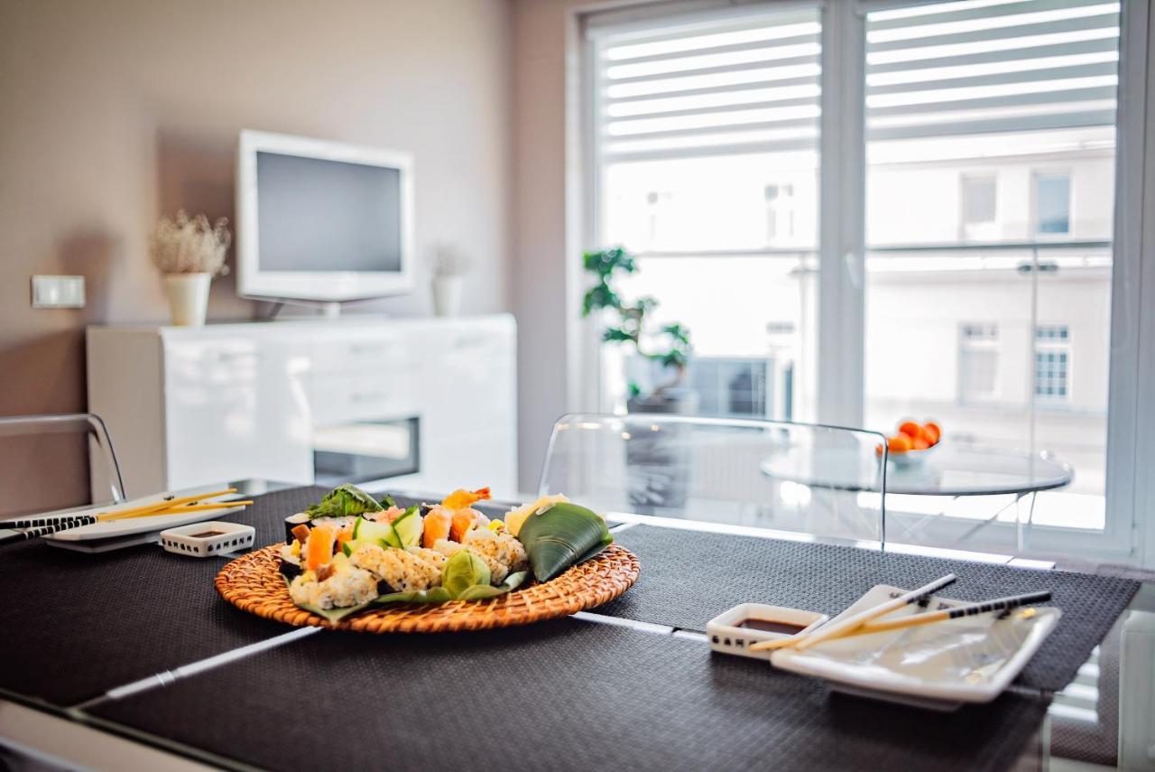 Apartamenty Homely Place Casa Verona - Stary Rynek - Parking Poznań Exteriör bild
