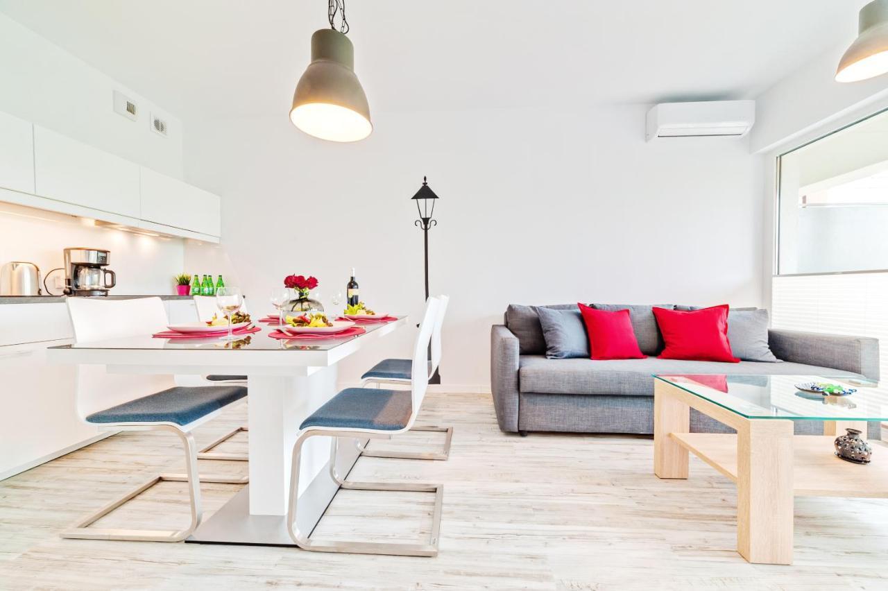 Apartamenty Homely Place Casa Verona - Stary Rynek - Parking Poznań Exteriör bild