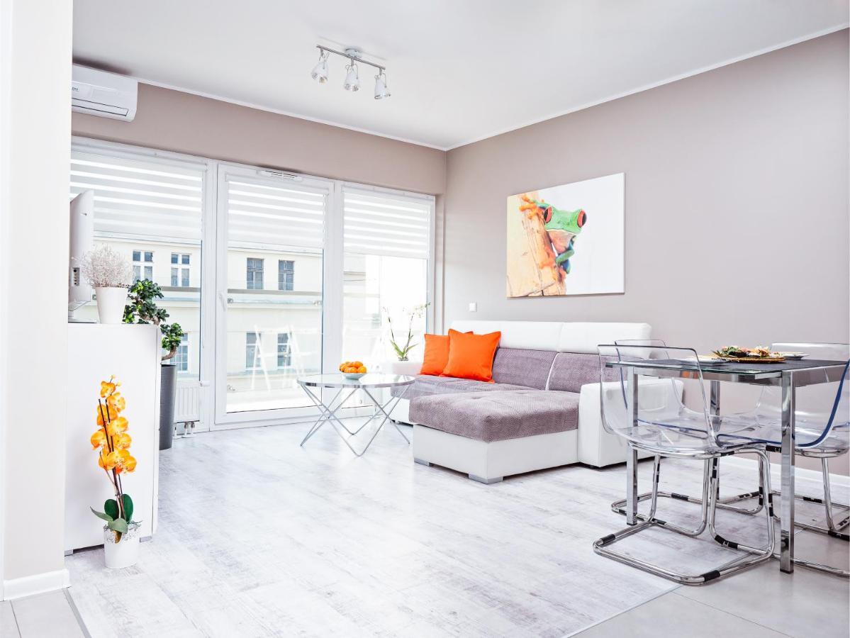 Apartamenty Homely Place Casa Verona - Stary Rynek - Parking Poznań Exteriör bild